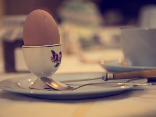 Főtt tojás reggelire, Kép: publicdomainpictures