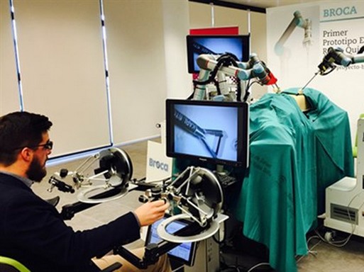 Műtét robottal, Kép: sajtóanyag