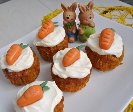 Húsvéti répás cupcake, Kép: receptguru.cafeblog.hu