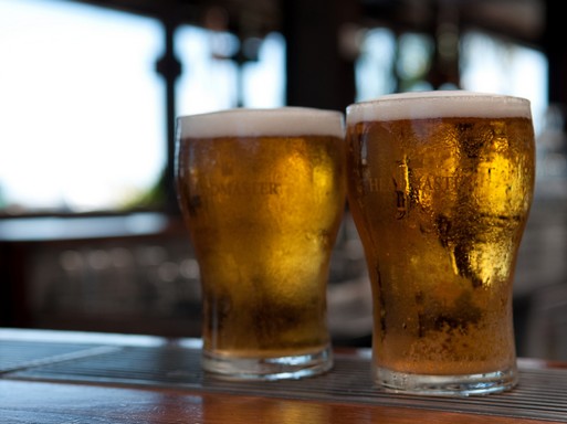 Két pohár sör, Kép: statcflickr