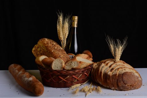 Bor és kenyér, Kép: pixabay.com