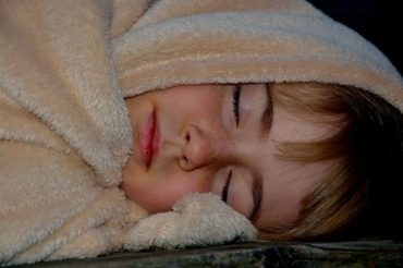  a megnagyobbodott Gyerekkorban a garat- és/vagy orrmandula okozza a horkolást Kép: Pixabay