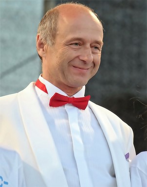 Fischer Iván, Kép wikimedia