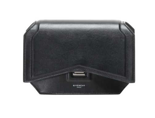 Fekete táska, Kép: fashiondays.hu