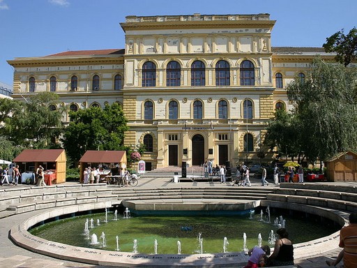 Szegedi Tudományegyetem, Kép: wikimedia